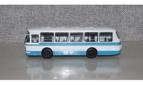ЛАЗ-695Н. Наши автобусы №1. Уценка!!!, масштабная модель, scale43