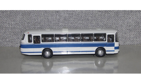 ЛАЗ-699Р синий (море). Уценка!!!Demprice., масштабная модель, Classicbus, scale43