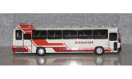 Икарус Ikarus-250.70 Земляника. DEMPRICE. Уценка!!!, масштабная модель, Classicbus, scale43