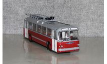 Троллейбус Зиу-5 красный(звезда). DEMPRICE., масштабная модель, Classicbus, scale43