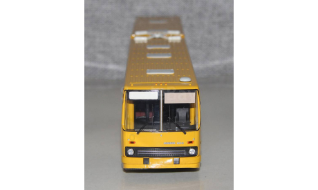 Автобус Икарус Ikarus-280.33 желтый. DEMPRICE., масштабная модель, Classicbus, scale43