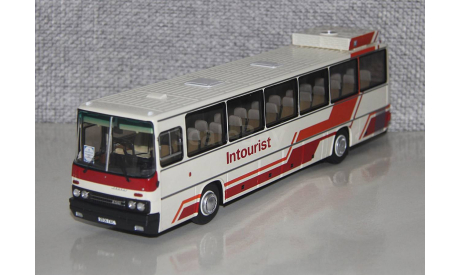 Автобус Икарус Ikarus-250.70 Интурист(земляника). DEMPRICE., масштабная модель, Classicbus, scale43