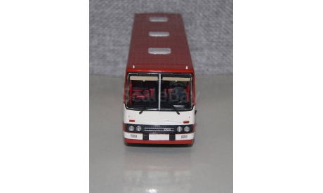Автобус Икарус Ikarus-256.55 фиеста. Demprice.Уценка(03)!!!, масштабная модель, Classicbus, scale43