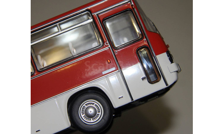 Автобус Икарус Ikarus-256.54 гренадин. Demprice.Уценка!!!, масштабная модель, Classicbus, scale43