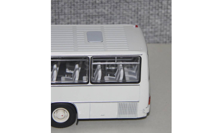 Икарус Ikarus-255.70 антик. DEMPRICE. Уценка!!!, масштабная модель, Classicbus, scale43