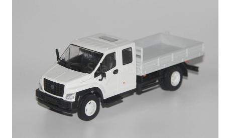ГА3он Некст С42R33 белый.НАП., масштабная модель, Наш Автопром, scale43, ГАЗ