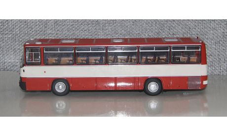 Автобус Икарус Ikarus-256.54 киноварь. Demprice., масштабная модель, Classicbus, scale43