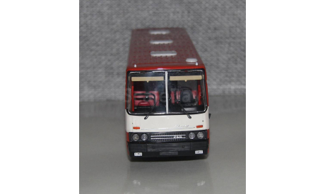 Автобус Икарус Ikarus-256.55 киноварь.Demprice.Уценка!!, масштабная модель, Classicbus, scale43