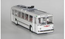 Троллейбус Зиу-5 белый(иней). DEMPRICE. Уценка!!!, масштабная модель, Classicbus, scale43