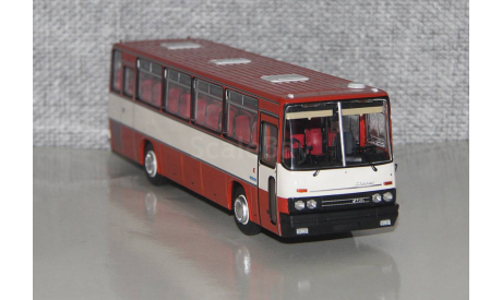 Автобус Икарус Ikarus-256.55 киноварь.Demprice.Уценка(2)!!, масштабная модель, Classicbus, scale43