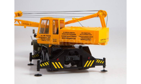 Автокран КС-4561 НА ШАССИ КРАЗ-257 1:43 SSM., масштабная модель, Start Scale Models (SSM), scale43