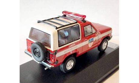 Premium X. Ford Bronco II Fdcnj Fire Department Camden NJ 1989, масштабная модель, 1:43, 1/43