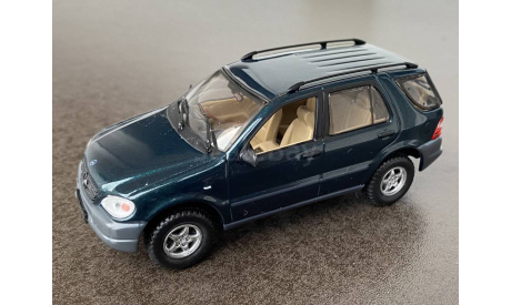 MERCEDES BENZ M-KLASSE ML 320 W163 1/43 VITESSE, масштабная модель, scale43, Mercedes-Benz