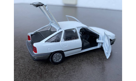 OPEL VECTRA A FLIESSHECKLIMOUSINE 1/43 GAMA 1162, масштабная модель, GAMA MINI, scale43