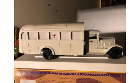 ЗИС-16С Автобус санитарный БЕЛЫЙ / ЛОМО-АВМ, масштабная модель, scale43