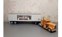 PETERBILT 350 с полуприцепом ’Preston People’ (1952), orange / white, масштабная модель, IXO грузовики (серии TRU), scale43