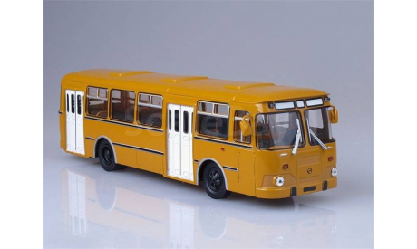 Автобус ЛиАЗ 677М охра СОВА, масштабная модель, Советский Автобус, 1:43, 1/43