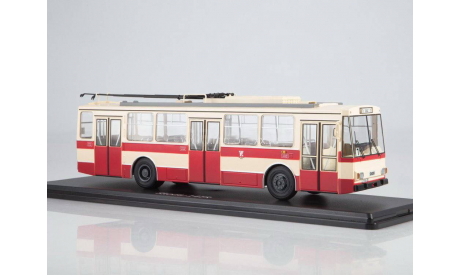 Троллейбус Skoda-14TR, Weimar, масштабная модель, Škoda, Premium Classixxs, 1:43, 1/43