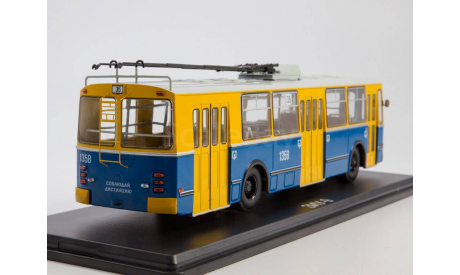 Троллейбус ЗИУ-682Б, г. Москва, маршрут №35, масштабная модель, Start Scale Models (SSM), scale43