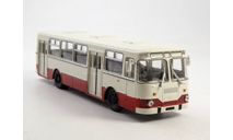 Автобус ЛиАЗ-677М бело-красный, масштабная модель, Советский Автобус, scale43