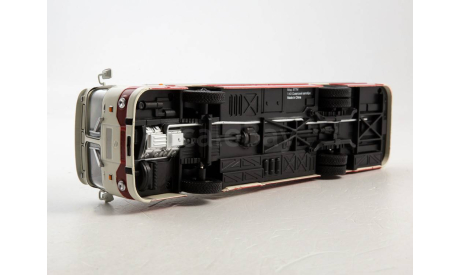Автобус ЛиАЗ-677М бело-красный, масштабная модель, Советский Автобус, scale43