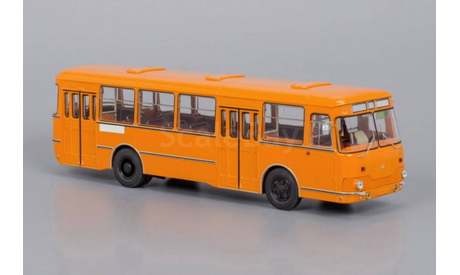 Автобус ЛиАЗ 677М оранжевый, масштабная модель, Classicbus, 1:43, 1/43