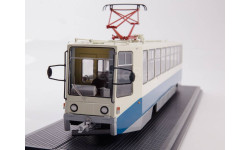 Трамвай КТМ-8 белый/синий/серый