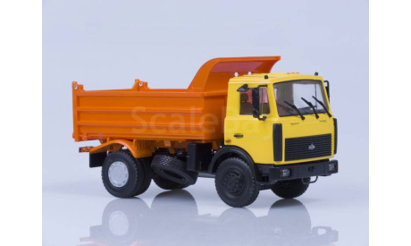 МАЗ-5551 самосвал желтый/оранжевый, масштабная модель, Автоистория (АИСТ), scale43