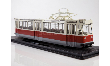 Трамвай ЛМ-68 бело-красный, масштабная модель, Start Scale Models (SSM), scale43