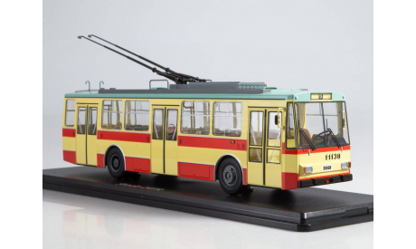 Троллейбус Skoda-14TR (красно-бежевый), масштабная модель, Škoda, Start Scale Models (SSM), 1:43, 1/43