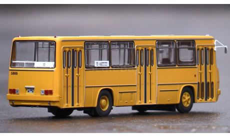 Автобус Икарус 260 охра с номерами КБ, масштабная модель, Ikarus, Classicbus, scale43