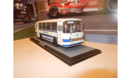 С РУБЛЯ!!! - Автобус ЛАЗ-695Н ’НИКЕЛЬ’ КБ, масштабная модель, Classicbus, 1:43, 1/43