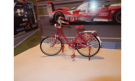 Велосипед красный, масштабная модель мотоцикла, scale10