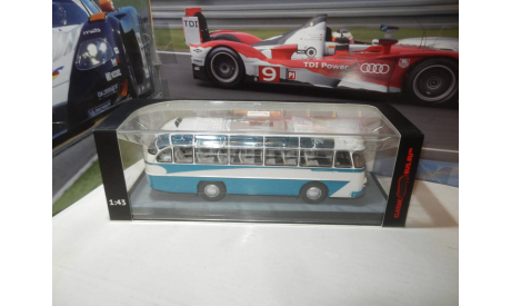 Автобус ЛАЗ-697Е ’КИЕВ-ЯЛТА’ в боксе, масштабная модель, DEMPRICE, 1:43, 1/43