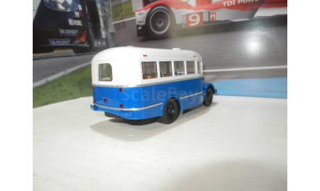 Автобус ПАЗ-651 бело-синий DEMPRICE, масштабная модель, 1:43, 1/43