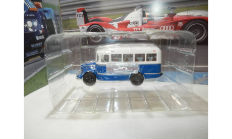Автобус ПАЗ-651 бело-синий DEMPRICE, масштабная модель, 1:43, 1/43