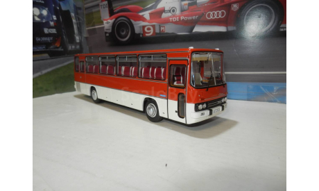 Автобус Икарус-256.51 красный с номерами, масштабная модель, Ikarus, DEMPRICE, 1:43, 1/43