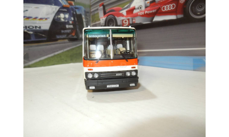 Автобус Икарус-250.70 ИНТУРИСТ г. Сочи, масштабная модель, Ikarus, DEMPRICE, 1:43, 1/43