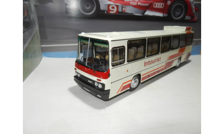 Автобус Икарус-250.70 земляничный, масштабная модель, Ikarus, DEMPRICE, 1:43, 1/43