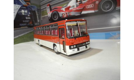 Автобус Икарус-256.51 гренадин, масштабная модель, Ikarus, DEMPRICE, 1:43, 1/43