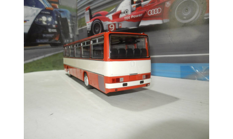 Автобус Икарус-256.54 киноварь, масштабная модель, Ikarus, DEMPRICE, 1:43, 1/43
