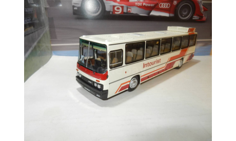 Автобус Икарус-250.70 земляничный, масштабная модель, Ikarus, DEMPRICE, 1:43, 1/43