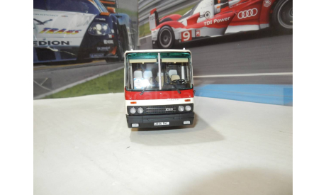 Автобус Икарус-250.70 земляничный, масштабная модель, Ikarus, DEMPRICE, 1:43, 1/43