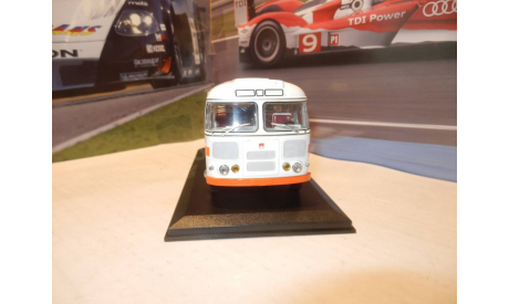 Автобус ПАЗ-672 белый с оранжевыми полосами, масштабная модель, Classicbus, 1:43, 1/43