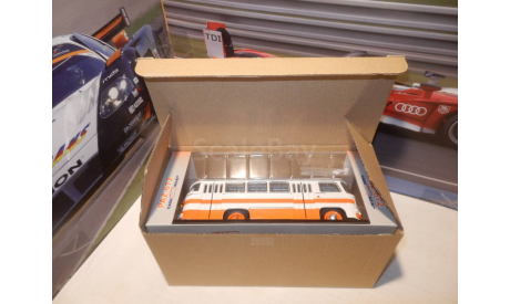 Автобус ПАЗ-672 белый с оранжевыми полосами, масштабная модель, Classicbus, 1:43, 1/43