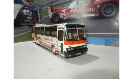 С РУБЛЯ!!! Автобус Икарус-250.70 клубничный, масштабная модель, Ikarus, DEMPRICE, 1:43, 1/43