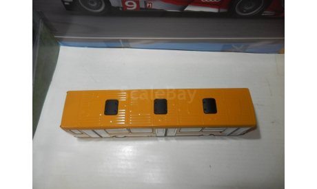 Автобус ЛиАЗ-5256 желтый с белой полосой, масштабная модель, DEMPRICE, scale43