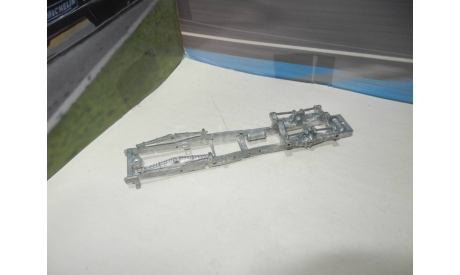 С РУБЛЯ!!! - Рама МАЗ-6422, запчасти для масштабных моделей, AVD Models, 1:43, 1/43