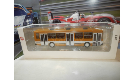 С РУБЛЯ!!! - ЛиАЗ-5256.00 желтый с белой полосой, масштабная модель, DEMPRICE, 1:43, 1/43