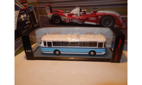 С РУБЛЯ!!! - Автобус ЛАЗ-699Р бело-голубой КБ, масштабная модель, Classicbus, 1:43, 1/43